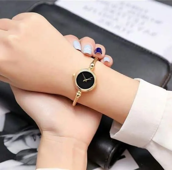 "Đồng hồ Nữ Đẹp" - Phụ kiện Hoàn hảo Thể hiện Cá tính